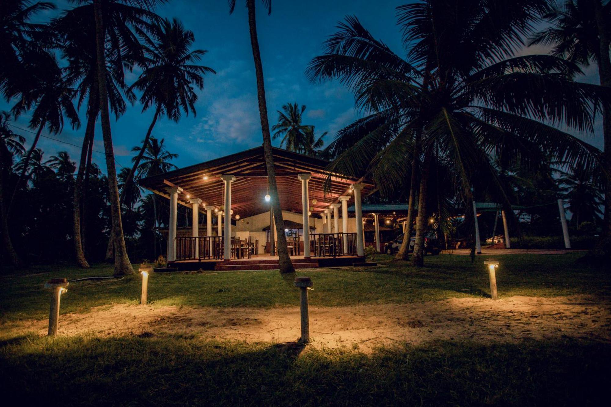 Helios Beach Resort Tangalle Luaran gambar