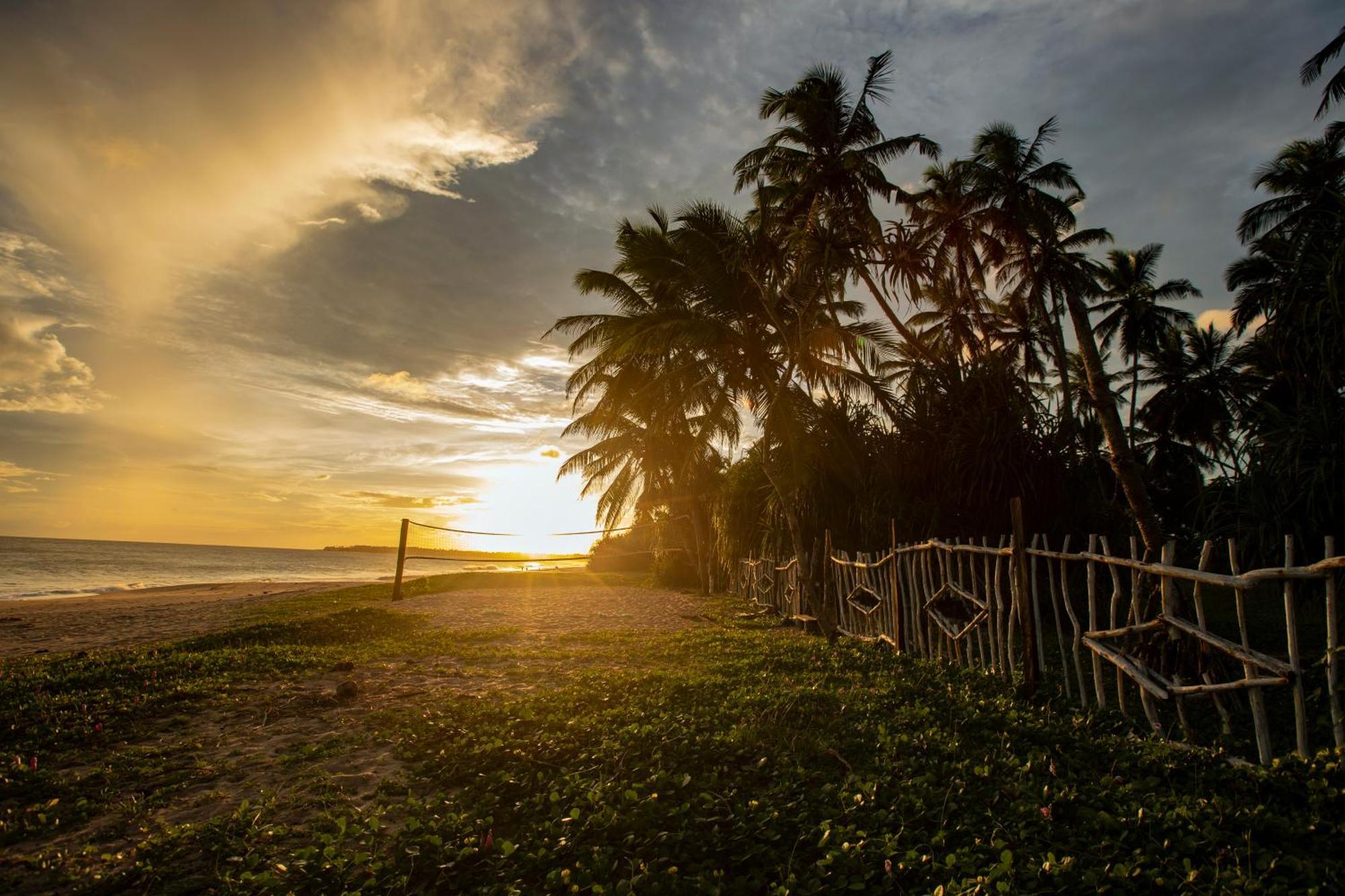 Helios Beach Resort Tangalle Luaran gambar