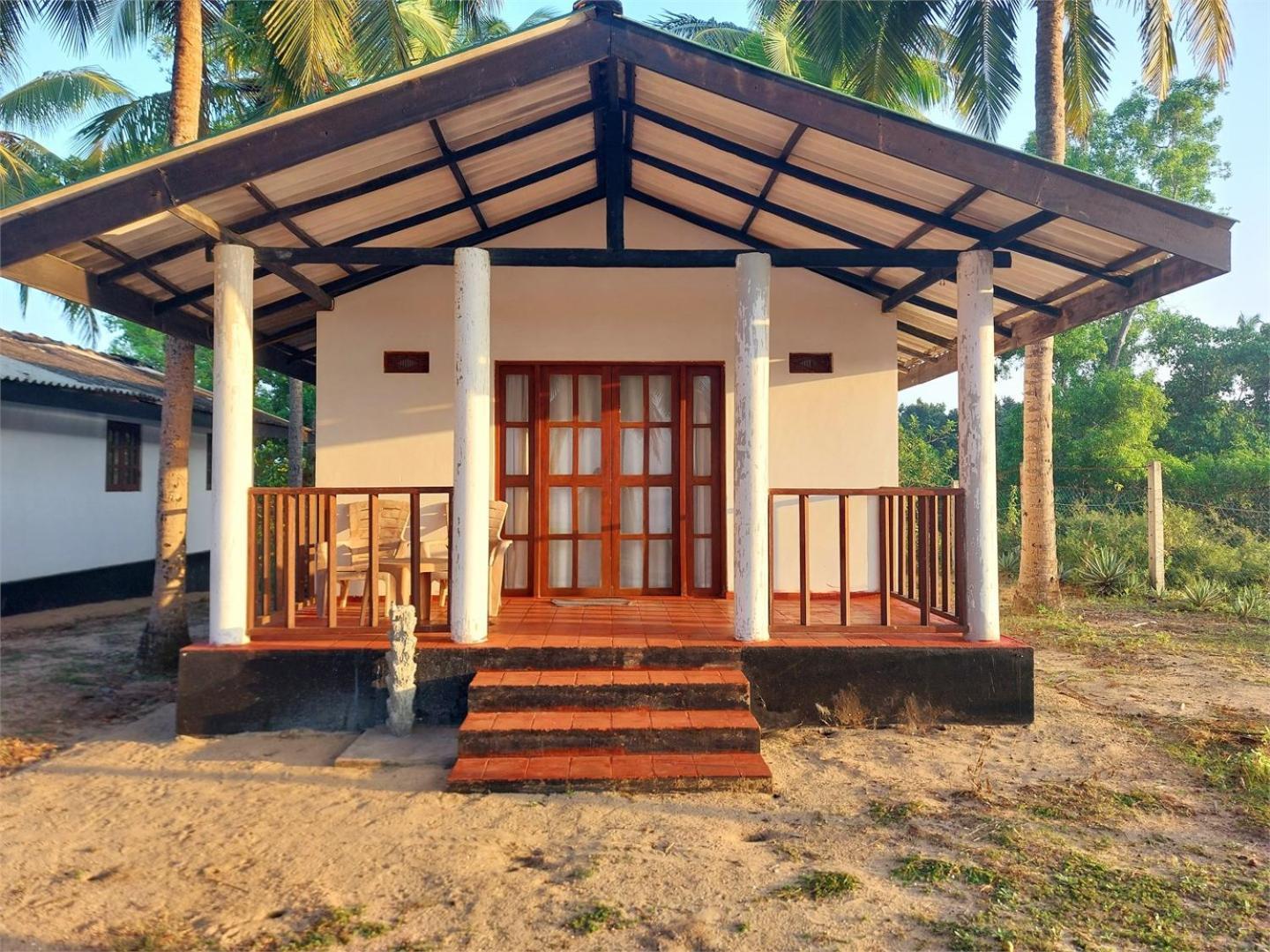 Helios Beach Resort Tangalle Luaran gambar