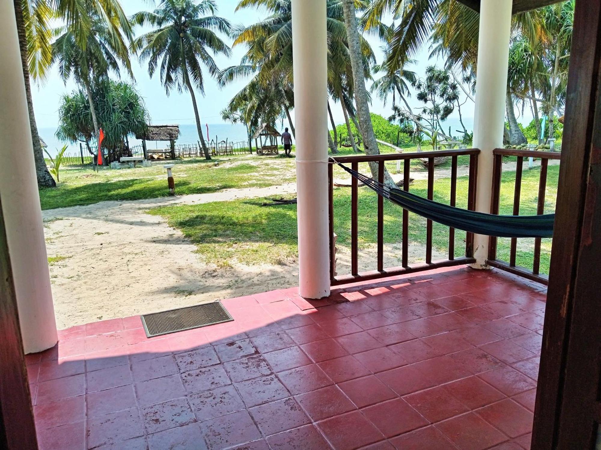 Helios Beach Resort Tangalle Luaran gambar