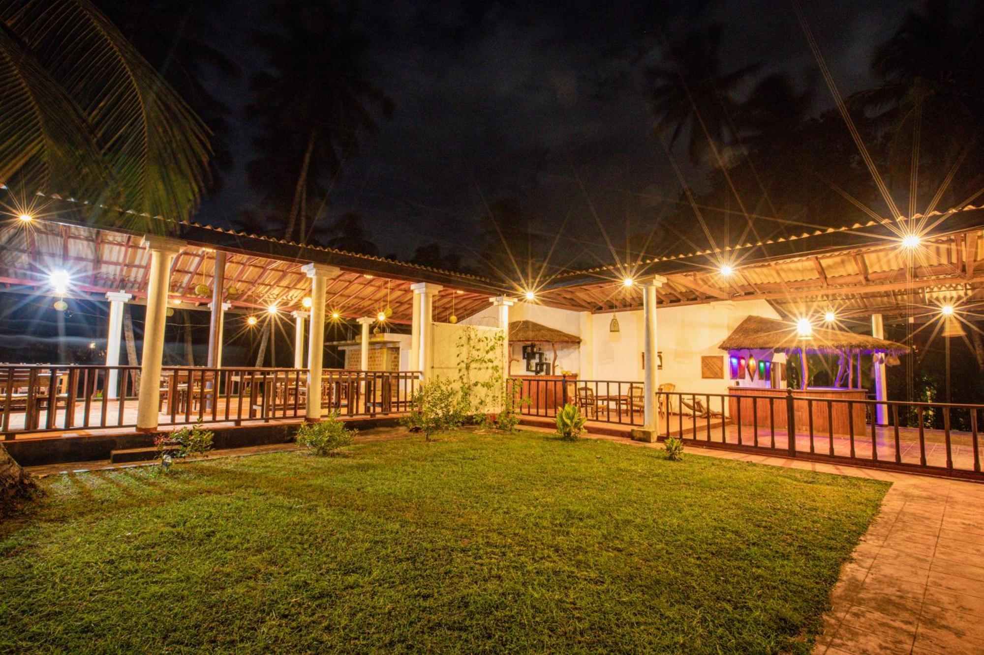 Helios Beach Resort Tangalle Luaran gambar